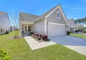 Bluffton, South Carolina 29909, 3 Bedrooms Bedrooms, ,3 BathroomsBathrooms,Residential,For Sale,442677