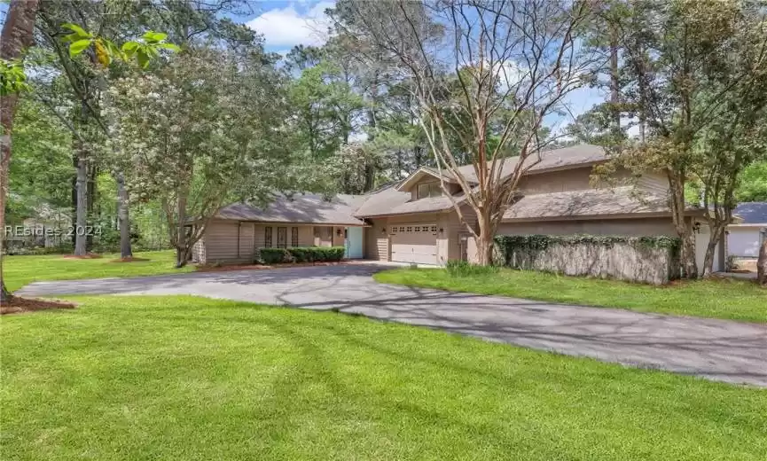 Bluffton, South Carolina 29910, 4 Bedrooms Bedrooms, ,3 BathroomsBathrooms,Residential,For Sale,442468