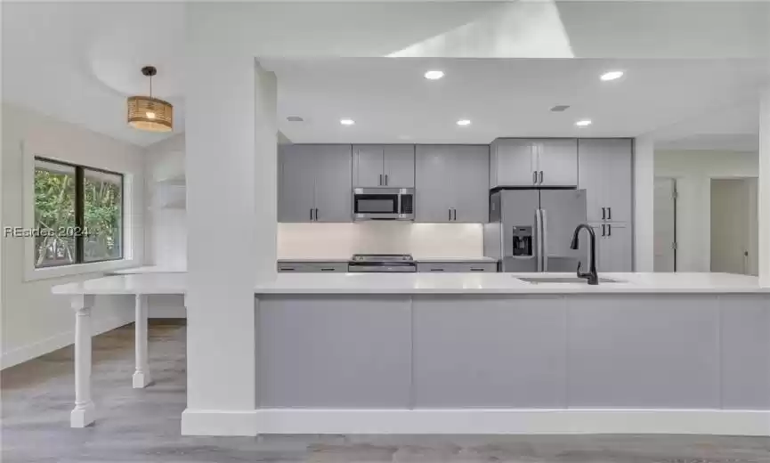 Bluffton, South Carolina 29910, 4 Bedrooms Bedrooms, ,3 BathroomsBathrooms,Residential,For Sale,442468