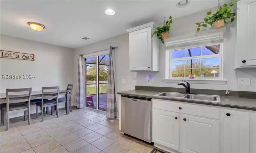 Bluffton, South Carolina 29909, 4 Bedrooms Bedrooms, ,2 BathroomsBathrooms,Residential,For Sale,441712