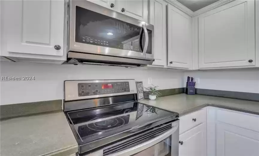 Bluffton, South Carolina 29909, 4 Bedrooms Bedrooms, ,2 BathroomsBathrooms,Residential,For Sale,441712