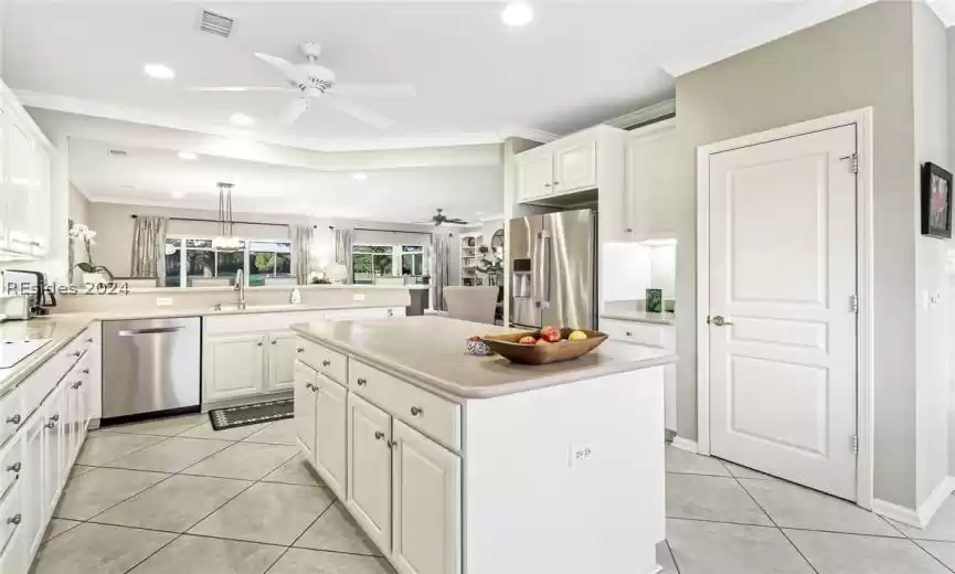 Bluffton, South Carolina 29909, 2 Bedrooms Bedrooms, ,2 BathroomsBathrooms,Residential,For Sale,442697
