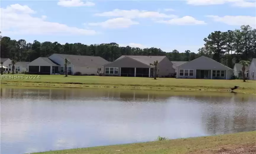 Bluffton, South Carolina 29909, 2 Bedrooms Bedrooms, ,2 BathroomsBathrooms,Residential,For Sale,442886