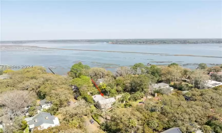 Beaufort, South Carolina 29902, 5 Bedrooms Bedrooms, ,2 BathroomsBathrooms,Residential,For Sale,442879