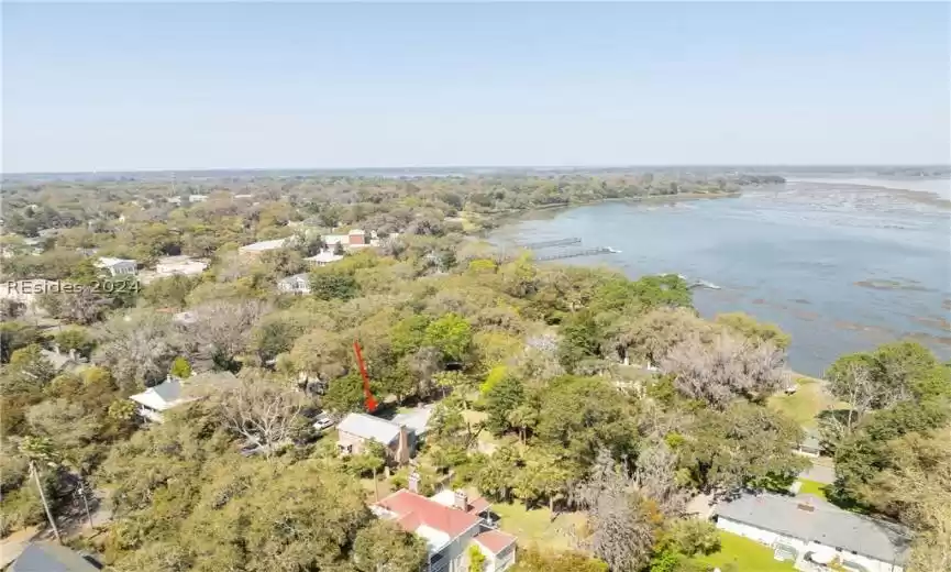 Beaufort, South Carolina 29902, 5 Bedrooms Bedrooms, ,2 BathroomsBathrooms,Residential,For Sale,442879