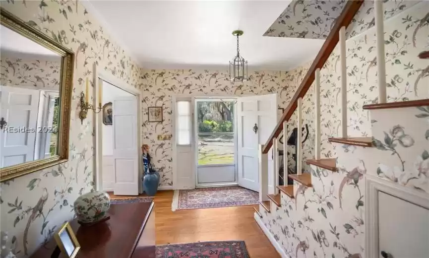 Beaufort, South Carolina 29902, 5 Bedrooms Bedrooms, ,2 BathroomsBathrooms,Residential,For Sale,442879
