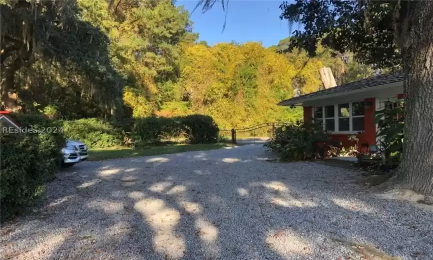 Ridgeland, South Carolina 29936, 3 Bedrooms Bedrooms, ,2 BathroomsBathrooms,Residential,For Sale,442798