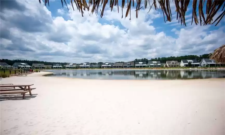 Bluffton, South Carolina 29910, 3 Bedrooms Bedrooms, ,3 BathroomsBathrooms,Residential,For Sale,442698