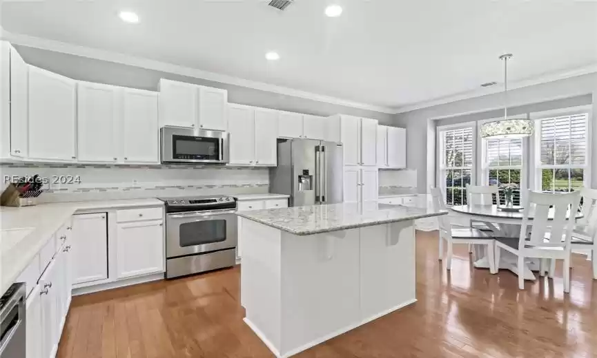Bluffton, South Carolina 29910, 3 Bedrooms Bedrooms, ,3 BathroomsBathrooms,Residential,For Sale,442517