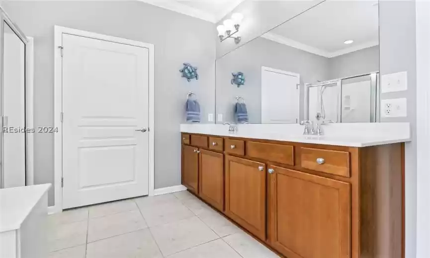 Master bath with dual vanities