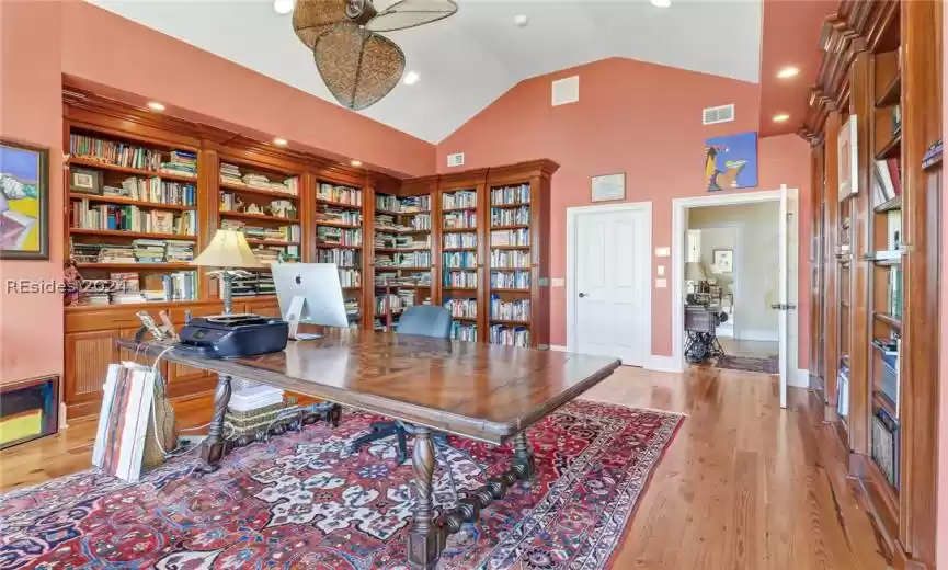 Hilton Head Island, South Carolina 29926, 5 Bedrooms Bedrooms, ,4 BathroomsBathrooms,Residential,For Sale,442510