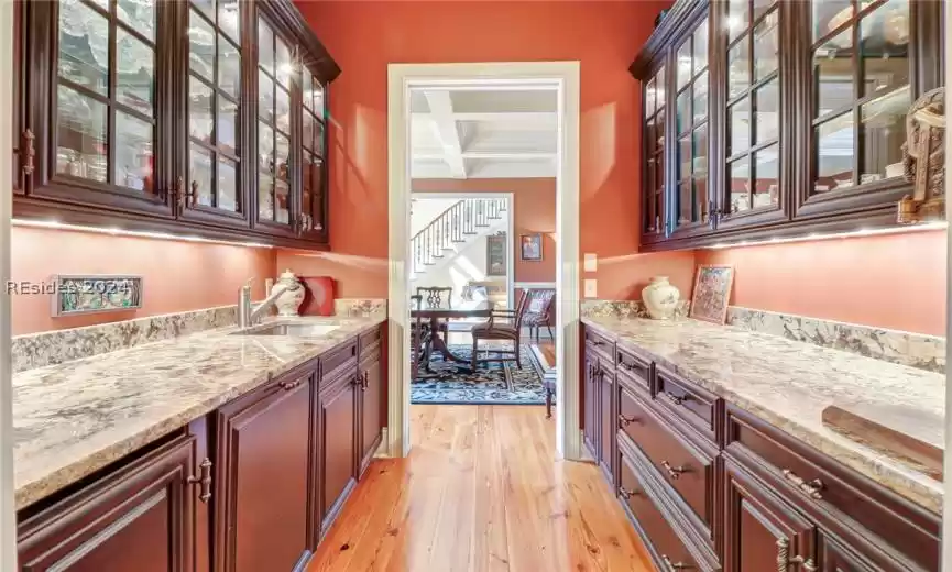 Butler Pantry