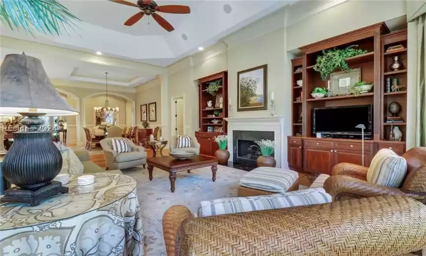 Bluffton, South Carolina 29910, 4 Bedrooms Bedrooms, ,4 BathroomsBathrooms,Residential,For Sale,442809