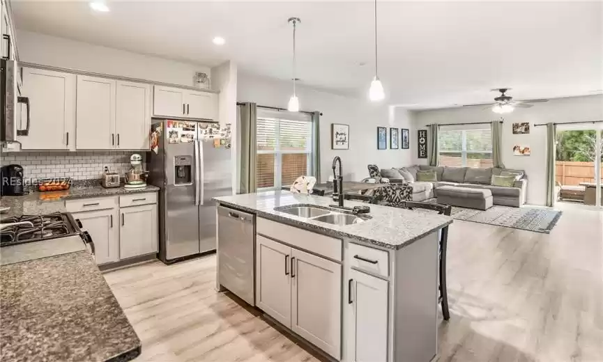 Beaufort, South Carolina 29906, 4 Bedrooms Bedrooms, ,2 BathroomsBathrooms,Residential,For Sale,442808