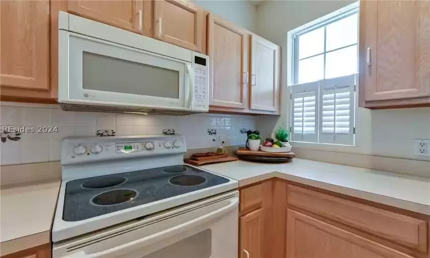 Bluffton, South Carolina 29909, 3 Bedrooms Bedrooms, ,2 BathroomsBathrooms,Residential,For Sale,442903