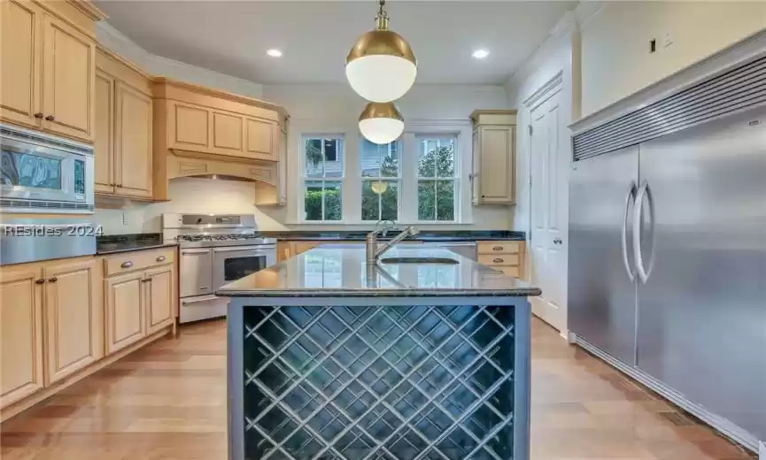 Beaufort, South Carolina 29907, 4 Bedrooms Bedrooms, ,4 BathroomsBathrooms,Residential,For Sale,442909