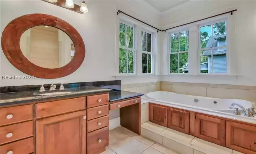 Beaufort, South Carolina 29907, 4 Bedrooms Bedrooms, ,4 BathroomsBathrooms,Residential,For Sale,442909