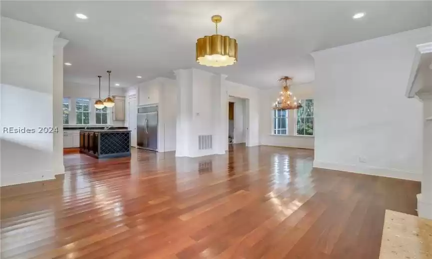 Beaufort, South Carolina 29907, 4 Bedrooms Bedrooms, ,4 BathroomsBathrooms,Residential,For Sale,442909