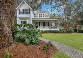 Beaufort, South Carolina 29907, 4 Bedrooms Bedrooms, ,4 BathroomsBathrooms,Residential,For Sale,442909