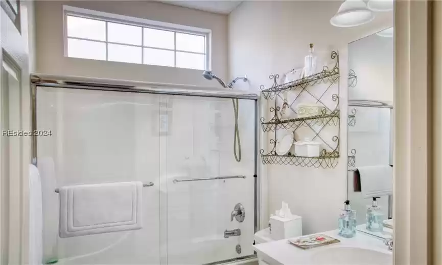 2nd Bathroom