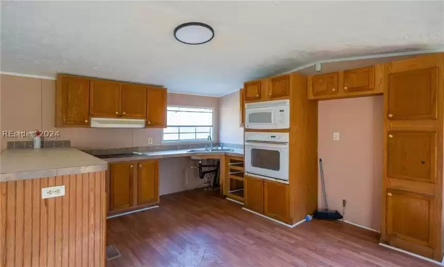 Seabrook, South Carolina 29940, 3 Bedrooms Bedrooms, ,2 BathroomsBathrooms,Residential,For Sale,442479