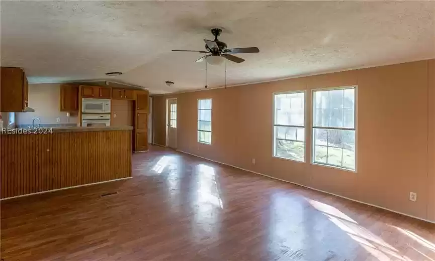 Seabrook, South Carolina 29940, 3 Bedrooms Bedrooms, ,2 BathroomsBathrooms,Residential,For Sale,442479