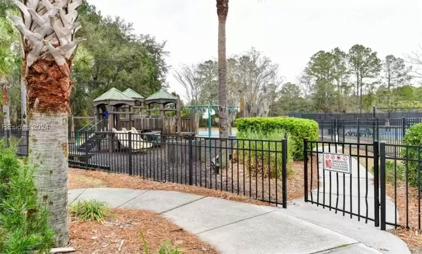 Bluffton, South Carolina 29910, 3 Bedrooms Bedrooms, ,2 BathroomsBathrooms,Residential,For Sale,442603
