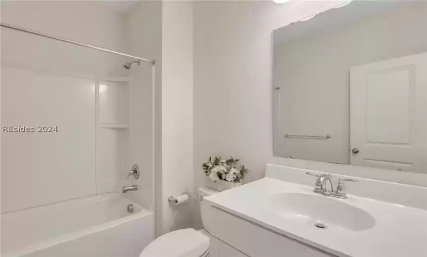 Bluffton, South Carolina 29909, 3 Bedrooms Bedrooms, ,3 BathroomsBathrooms,Residential,For Sale,442927