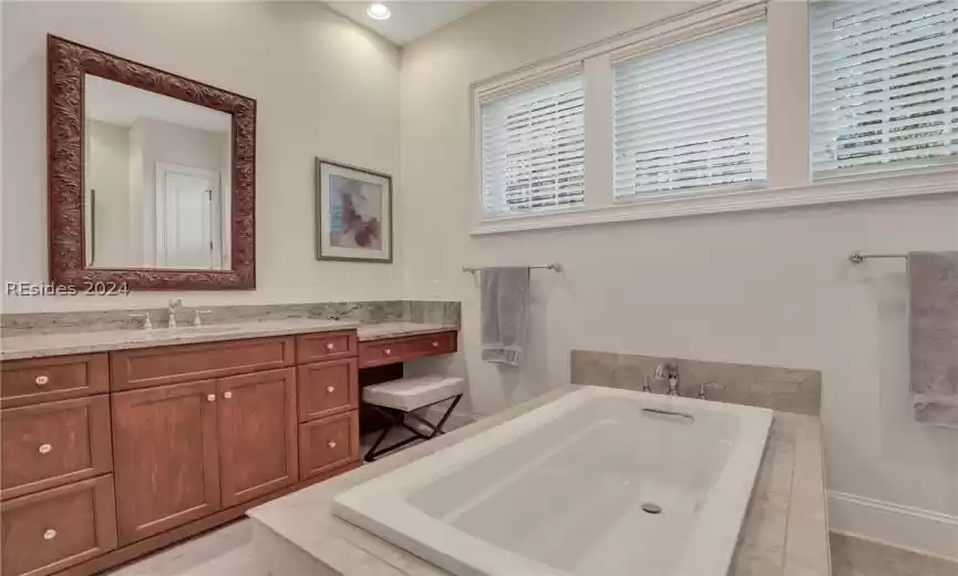 Bluffton, South Carolina 29910, 4 Bedrooms Bedrooms, ,4 BathroomsBathrooms,Residential,For Sale,442748