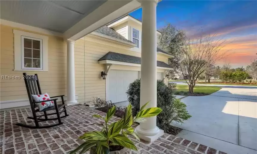 Bluffton, South Carolina 29910, 4 Bedrooms Bedrooms, ,4 BathroomsBathrooms,Residential,For Sale,442748