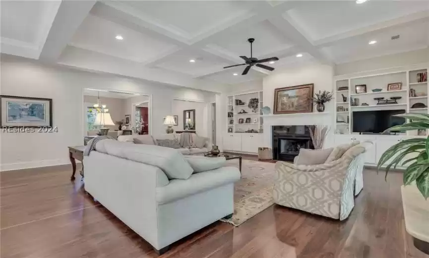 Bluffton, South Carolina 29910, 4 Bedrooms Bedrooms, ,4 BathroomsBathrooms,Residential,For Sale,442748