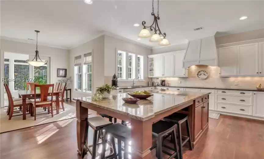 Bluffton, South Carolina 29910, 4 Bedrooms Bedrooms, ,4 BathroomsBathrooms,Residential,For Sale,442748
