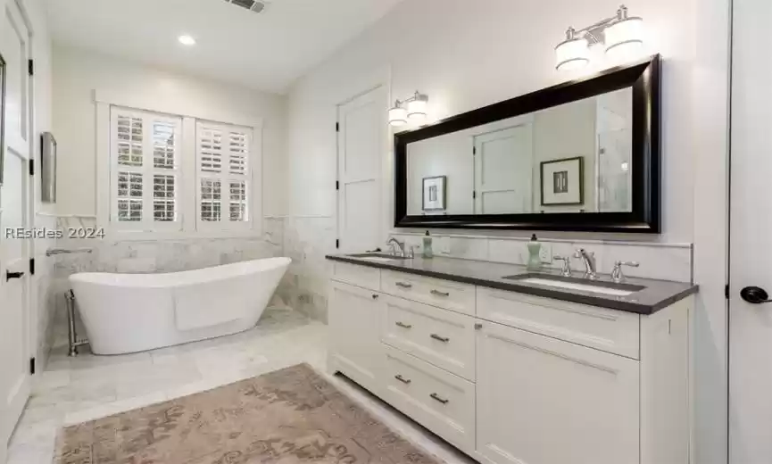 Bluffton, South Carolina 29910, 4 Bedrooms Bedrooms, ,3 BathroomsBathrooms,Residential,For Sale,442016