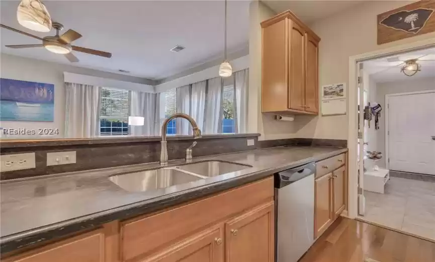 Bluffton, South Carolina 29909, 4 Bedrooms Bedrooms, ,2 BathroomsBathrooms,Residential,For Sale,441887