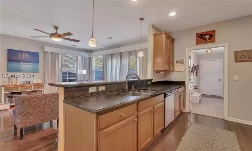 Bluffton, South Carolina 29909, 4 Bedrooms Bedrooms, ,2 BathroomsBathrooms,Residential,For Sale,441887