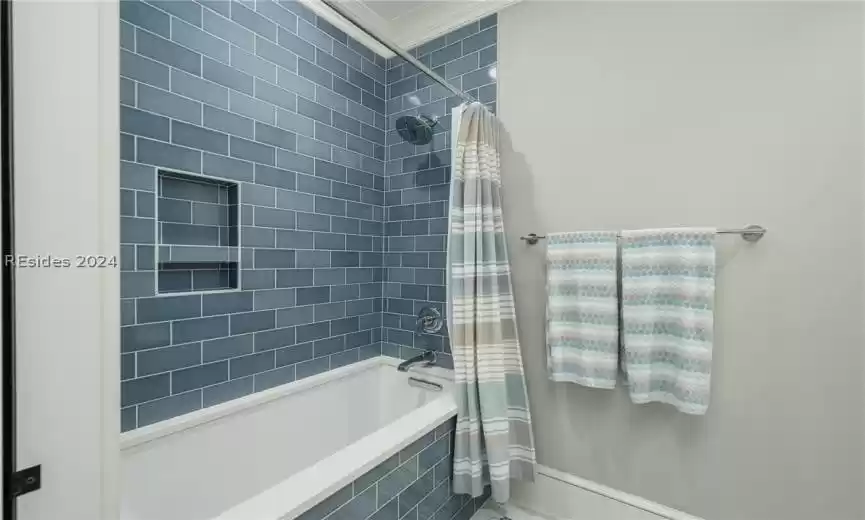 Bluffton, South Carolina 29910, 4 Bedrooms Bedrooms, ,3 BathroomsBathrooms,Residential,For Sale,442525
