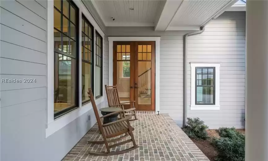 Bluffton, South Carolina 29910, 4 Bedrooms Bedrooms, ,3 BathroomsBathrooms,Residential,For Sale,442525