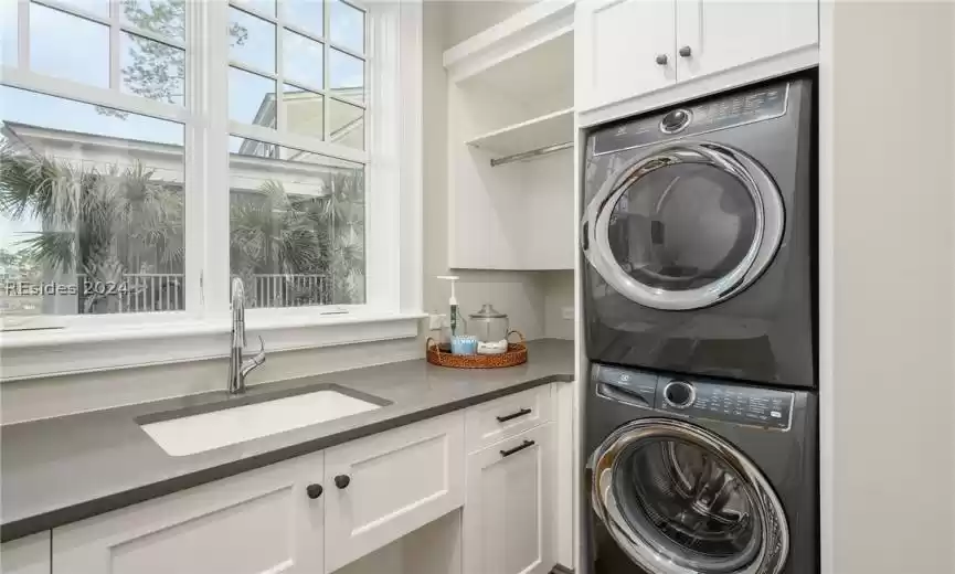 Bluffton, South Carolina 29910, 4 Bedrooms Bedrooms, ,3 BathroomsBathrooms,Residential,For Sale,442525