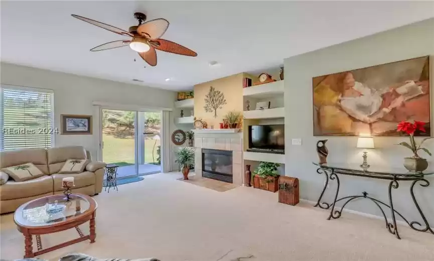 Gas fireplace with built-in shelves
