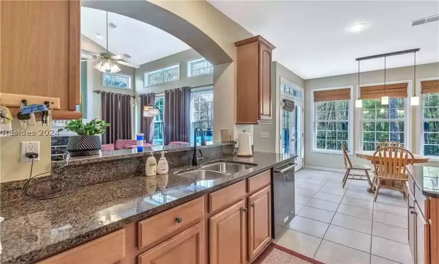 Bluffton, South Carolina 29910, 4 Bedrooms Bedrooms, ,3 BathroomsBathrooms,Residential,For Sale,442843