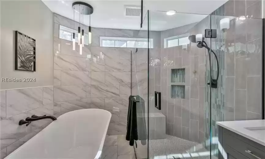 Bluffton, South Carolina 29910, 4 Bedrooms Bedrooms, ,3 BathroomsBathrooms,Residential,For Sale,442843