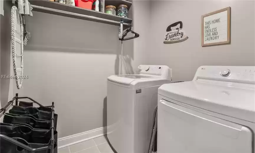 Beaufort, South Carolina 29902, 4 Bedrooms Bedrooms, ,2 BathroomsBathrooms,Residential,For Sale,442693