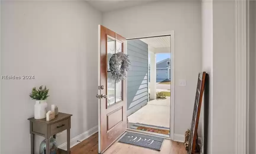 Beaufort, South Carolina 29902, 4 Bedrooms Bedrooms, ,2 BathroomsBathrooms,Residential,For Sale,442693