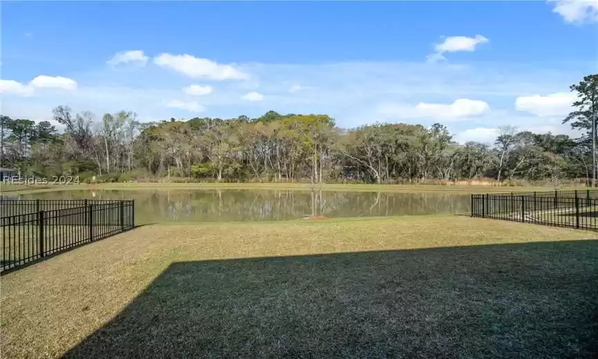 Beaufort, South Carolina 29902, 4 Bedrooms Bedrooms, ,2 BathroomsBathrooms,Residential,For Sale,442693