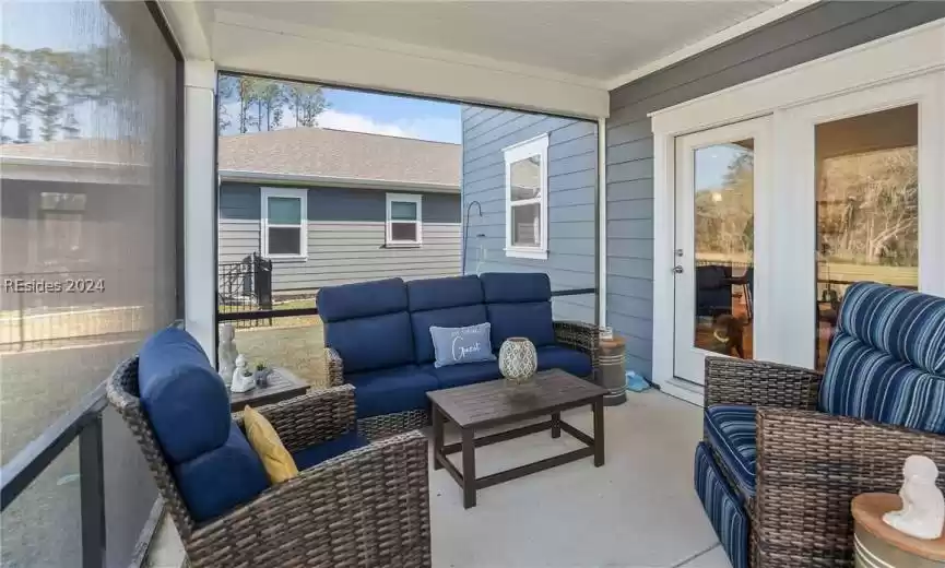 Beaufort, South Carolina 29902, 4 Bedrooms Bedrooms, ,2 BathroomsBathrooms,Residential,For Sale,442693