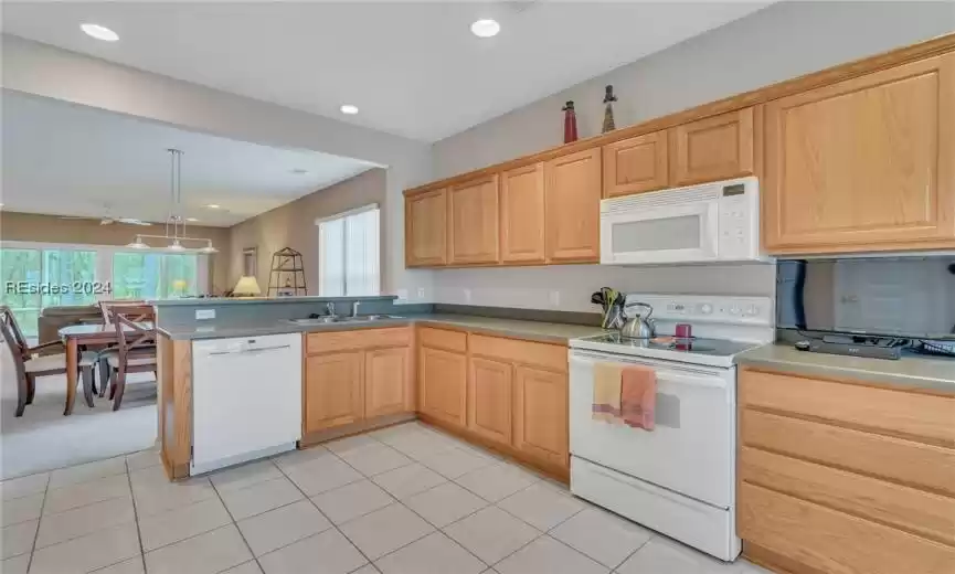 Bluffton, South Carolina 29909, 2 Bedrooms Bedrooms, ,2 BathroomsBathrooms,Residential,For Sale,442473