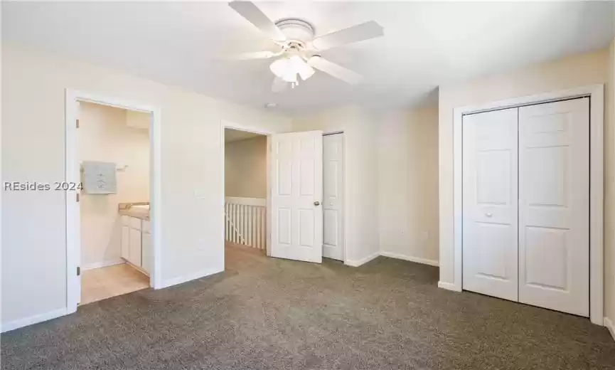 Last bedroom with bathroom attached and double closets.