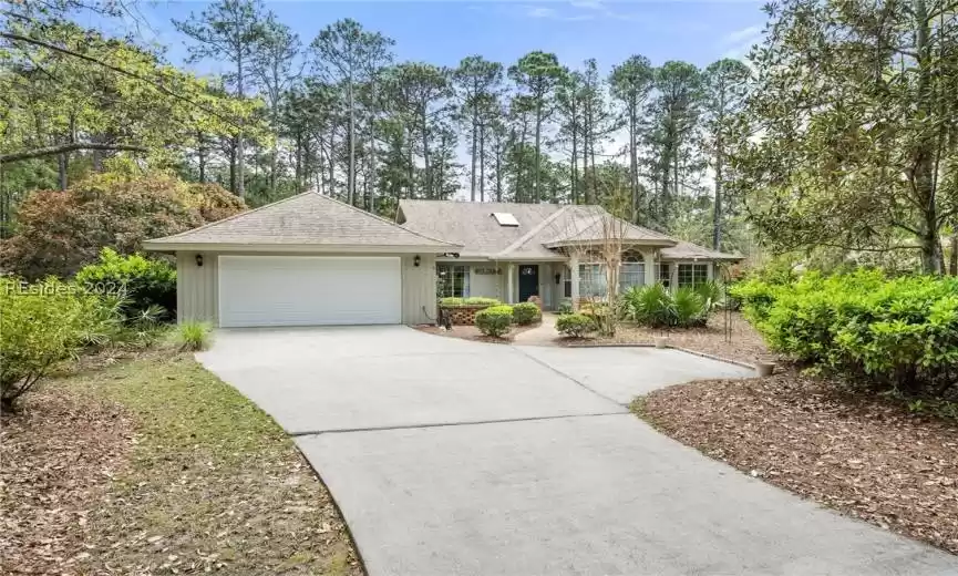 Hilton Head Island, South Carolina 29926, 3 Bedrooms Bedrooms, ,2 BathroomsBathrooms,Residential,For Sale,442851