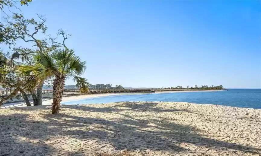 Hilton Head Island, South Carolina 29926, 3 Bedrooms Bedrooms, ,2 BathroomsBathrooms,Residential,For Sale,442851