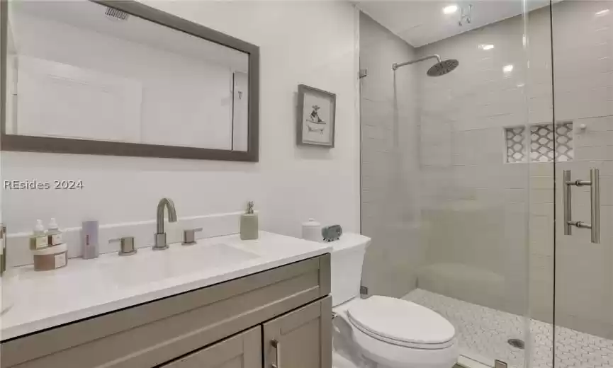 Hilton Head Island, South Carolina 29926, 4 Bedrooms Bedrooms, ,2 BathroomsBathrooms,Residential,For Sale,442757